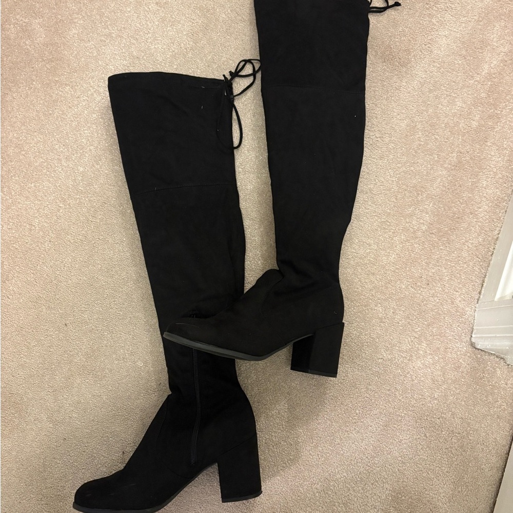 Black Knee-High Suede Boots Kelly&Katie Women’s size 7.5
